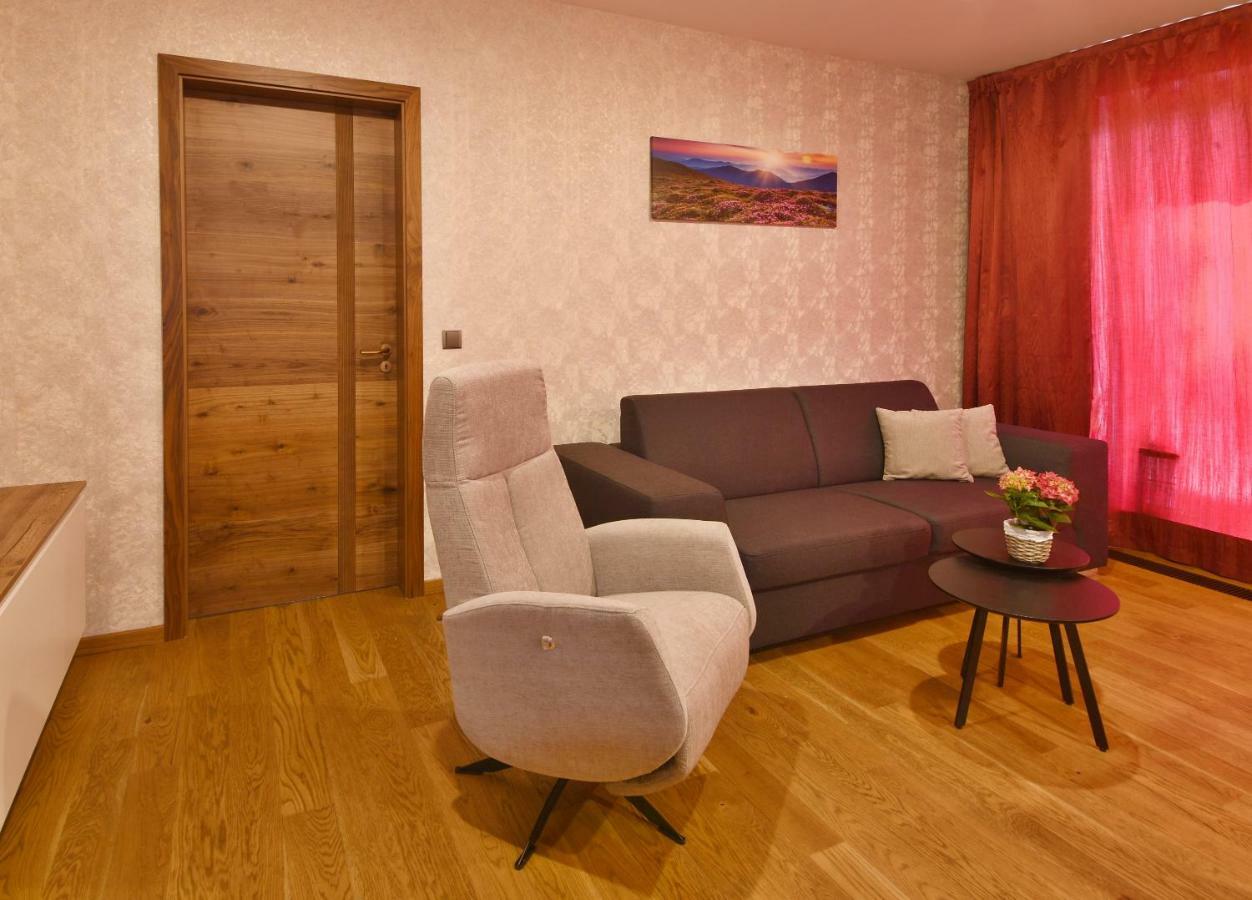 Apartment Adélka 104 with private whirlpool Špindlerŭv Mlýn Exterior foto